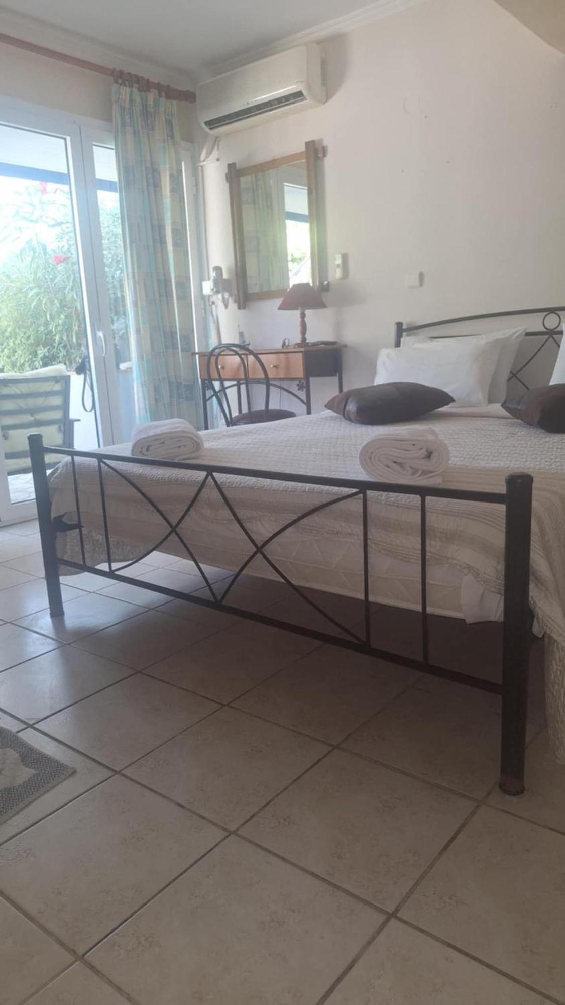 Fotini Apartments Paralia Agias Foteinis Ruang foto